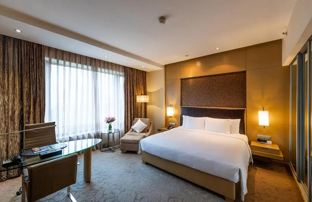 Crowne Plaza Shanghai By Ihg-1